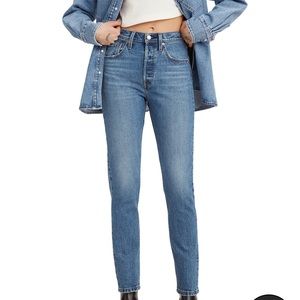 501 S Levi skinny jeans dark NWOT